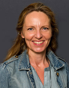 Karin HEMAR